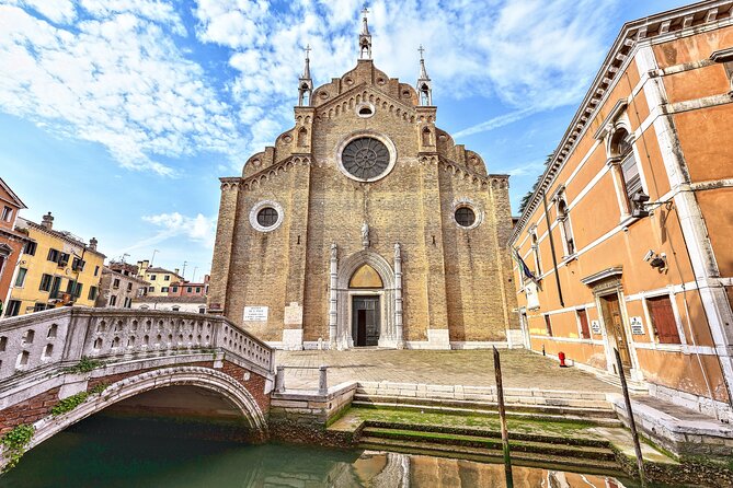 Private Art and Culture Tour in Dorsoduro and Academia Venice - Exploring the Academia District