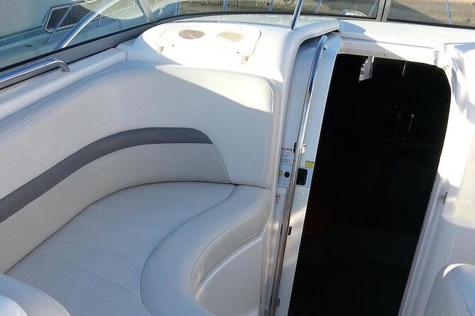 Private Boat Tour in Miami - Onboard Activities and Features