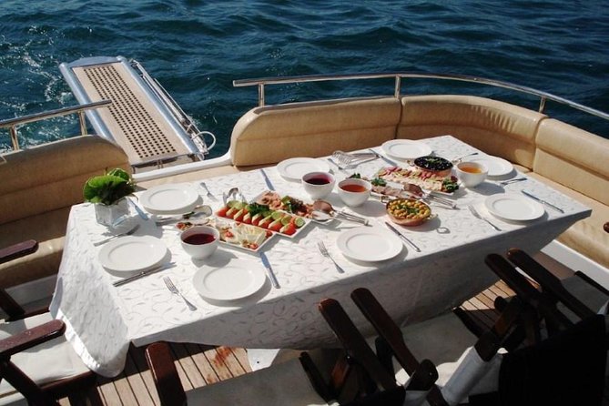 Private Cruise Trough Bosphorus Istanbul - Ask Away