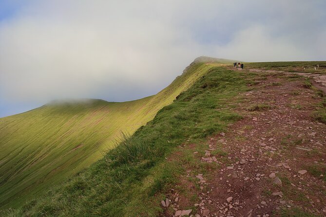 Private Guided Hike: the Iconic Pen Y Fan in the Brecon Beacons - Group Dynamics