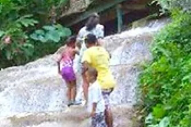 Private Konoko Falls and Sightseeing Tour From Ocho Rios - Tips for Travelers