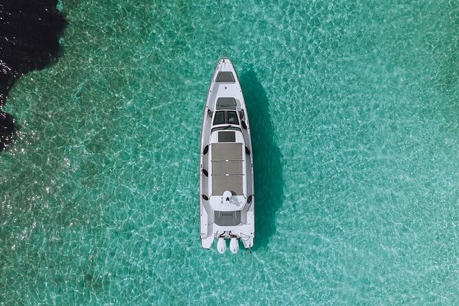 Private Luxury Boat Tour From Paros to Schinoussa and Iraklia - Explore Schinoussa and Iraklia