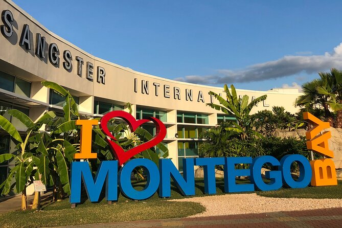 Private Round Trip Airport Transfer From Montego Bay Hotels - Flexible and Customizable Options