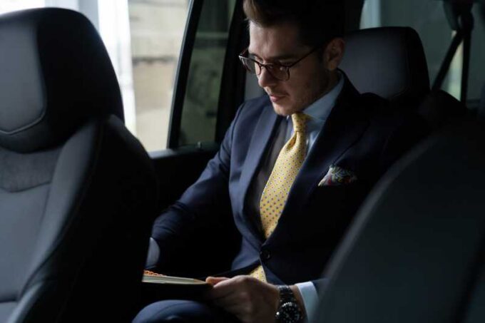 Private Round-trip Transfer: Heathrow Airport ↔ Winchester. - Sum Up