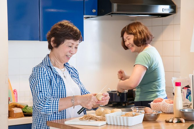 Private Tsukiji Market Visit and Cooking Class in Junkos Home - Braising Eggplant With Expertise