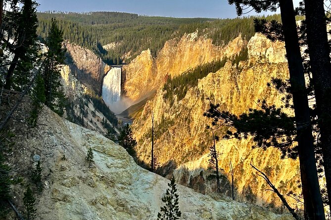 Private Yellowstone Hot Spots Tour From West Yellowstone - Dining Options and Recommendations