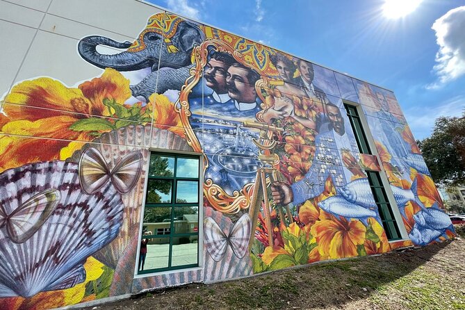 Public Art Tour - The Art Culture of Sarasota