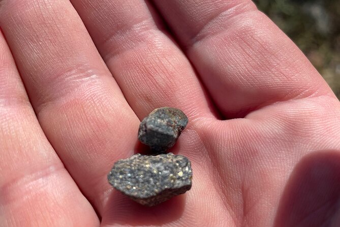 Rockhounding in Bisbee - What to Expect on the Guided Tour