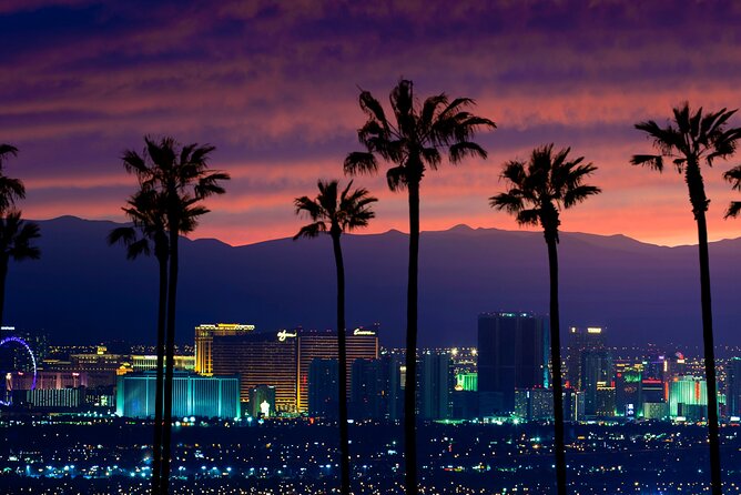 Shadows of Sin City - Walking Ghost Tour in Las Vegas - Balancing History and Ghost Encounters: Guest Experiences