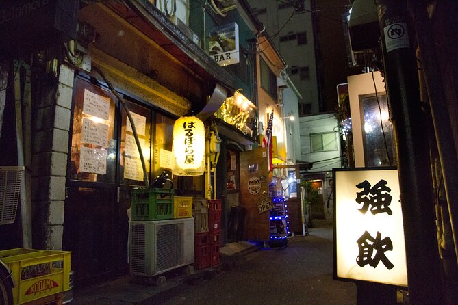 Shinjuku Golden-Gai and Kabuki-Cho Bar Hopping With Master Guide - Experiencing Authentic Japanese Bars