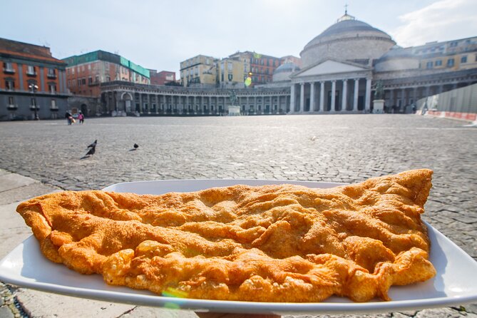 Slice of Heaven: Explore the Best Pizzas in Naples! - Tips for Enjoying Naples