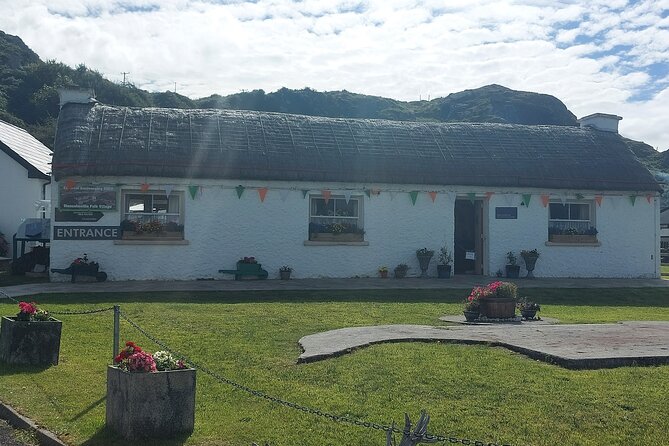 Slieve League Cliffs Donegal Private Sightseeing Tour From Galway - Booking and Cancellation Policies
