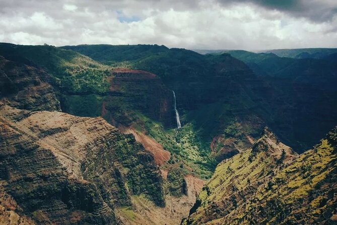 Small-Group Waimea Canyon Adventure Tour & Beyond With Lunch - Exploring Waimea Canyon