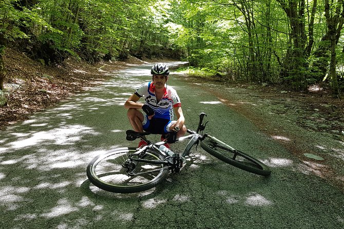 The Circuit Around Korita Biking Tour - Private Tour Experience
