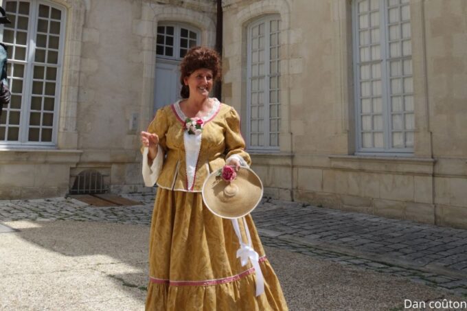 The Opulence of La Rochelle Merchants in the 18th Century - Customer Feedback and Ratings