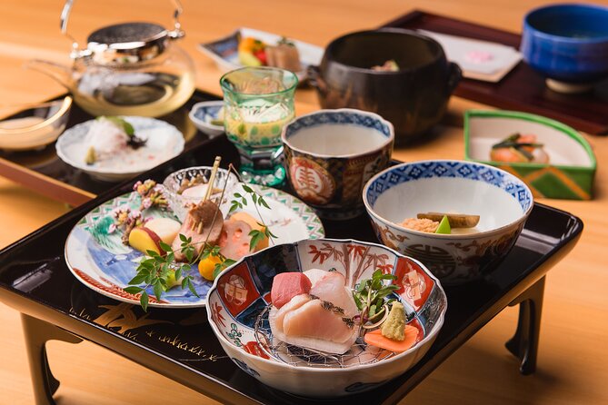 Tokyo Private Tour & Japanese Traditional Performance With Dinner - Kaiseki Dinner