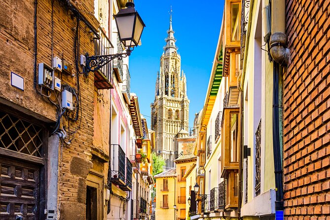 Toledo Guided Tour and Entrance to Puy Du Fou Spain From Madrid - Transportation Information