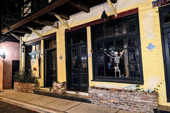 Torrid Tales True Crime Walking Tour of St Augustine - Exploring St. Augustines Darker History