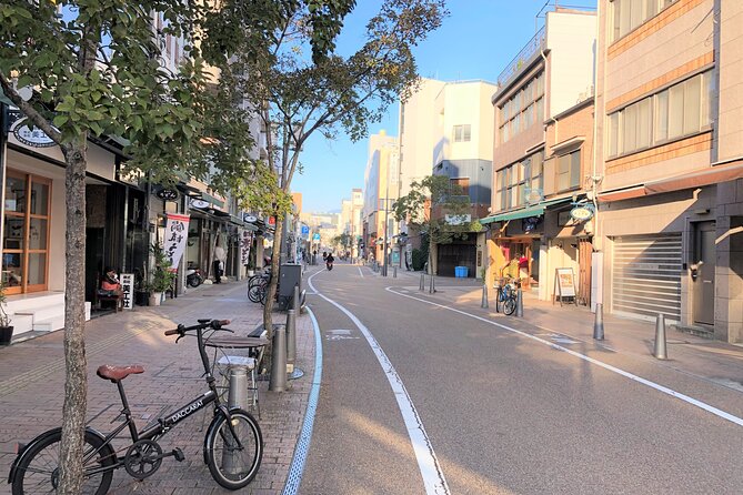 [Town Walk] Stroll Around Matsuyama Castle and Enjoy Local Shopping - Strolling Through Ropeway Street