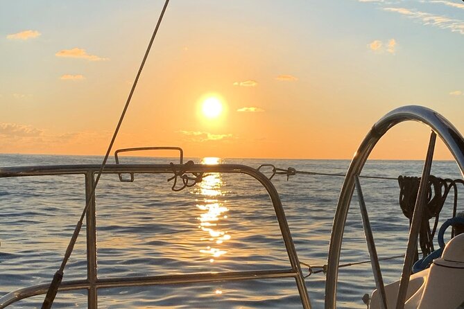 Vesuvius and Capri Trekking and Sailboat Tour 3 Days - Preparing for the Adventure