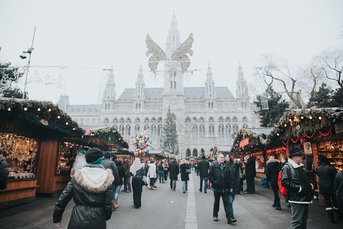 Vienna for Children: Tales of Dragons & Saints - Appreciating Artistic Masterpieces