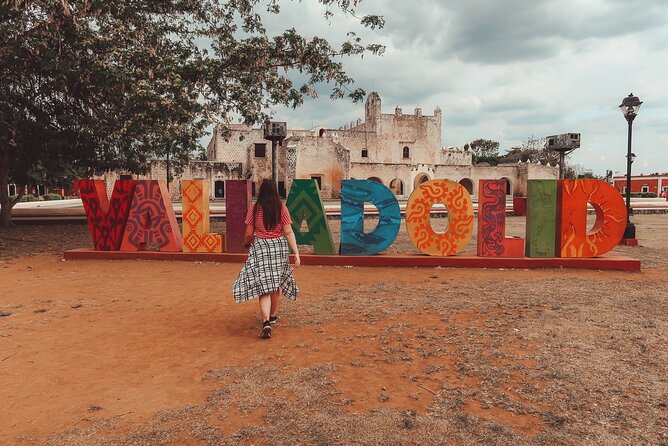 VIP Tour to Chichén Itza, Hubiku & Ik Kil. Lunch and Transportation Included - Dining Experience