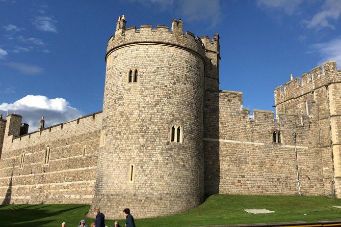 Windsor Castle & Hampton Court Palace: A Royal Saga - Reflections on the Royal Experience