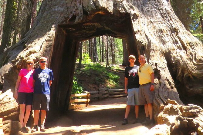 Yosemite and Lake Tahoe 3 Day Vacation PackageHotel Included - What to Pack for Your Trip