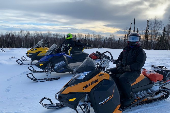 1-Hour Snowmachine Tour - Gearing Up