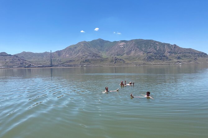 2 Hour Salt Lake Boat Tour With Swimming on the Lake - What to Bring and Wear