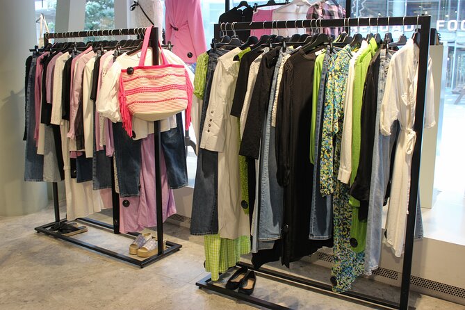 3 Hours Guided Shopping Tour in Stockholm Thrifting Stores - Ask Away