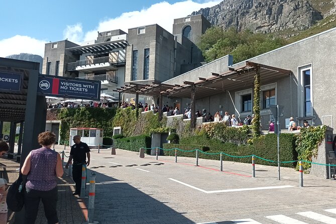 8-Hour Tour in Table Mountain Penguins and Cape of Good Hope - Frequently Asked Questions