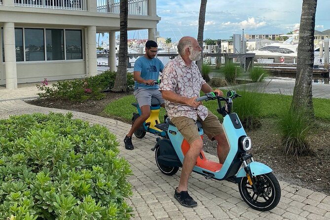 90 Minute Guided Moped Tour in Naples Florida - Local Attractions
