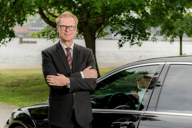 Airport Limousine Transfer: Arlanda Airport to Seaport in Stockholm 1-3 Passengers - Additional Information