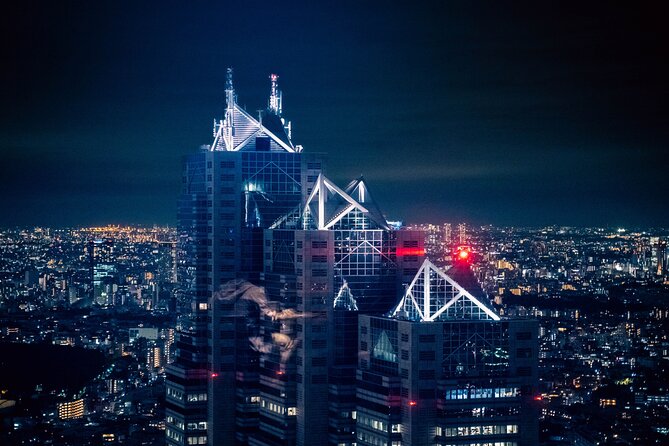 All Inclusive High-End Bar Hopping in Tokyo - Taking in Tokyos Vibrant Nightlife