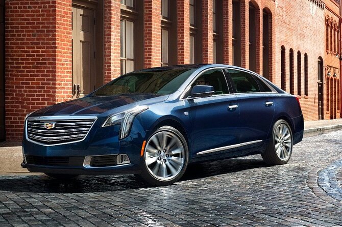 Arrival Transfer Denver Airport DEN to Denver City by Luxury Car - Pricing and Payment Options