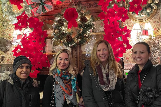 Artful Holiday Lights & Sights - What to Expect
