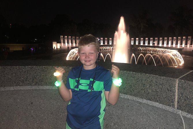 Best Magic LED Monuments Tour-Free Light Snack & Use of Earpieces - Engaging Storytelling by Knowledgeable Guides