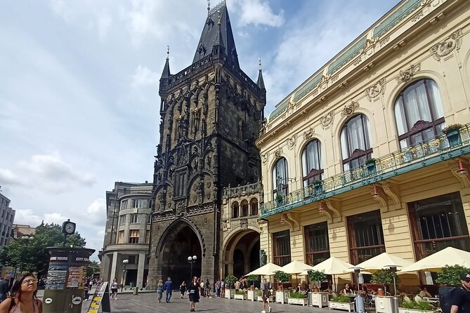 Best of Prague - City Walking Tour With Czech Cuisine Lunch From DěčÍn - Booking and Additional Details