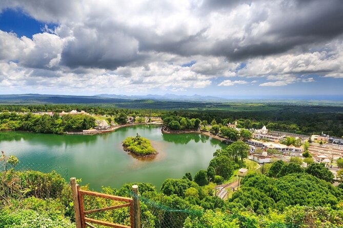 Best of the South-West, Instagram Photoshoot Tour With Mauritian Lunch on the Go - Frequently Asked Questions