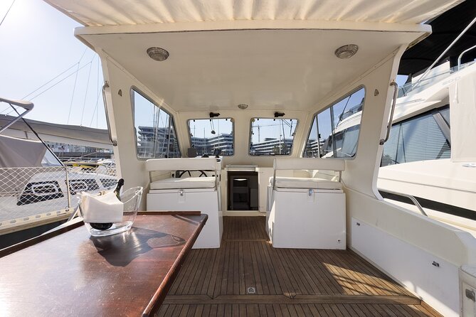 Boat Tour for 2 Hours in Barcelona - Nearby Attractions