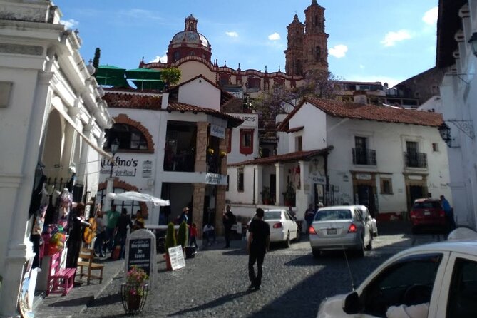 Cacahuamilpa Grottoes - Taxco, City of Silver - Booking and Pricing Information