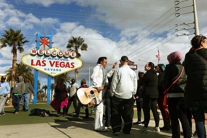 California Desert, Seven Magic Mountains and Las Vegas Sign - Improving the Tour Experience