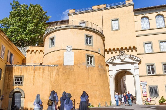 Castelgandolfo Pontifical Villas - Summer Residence of the Pope and Catacombs Shore Excursion From Civitavecchia Port - Pontifical Villas Visit