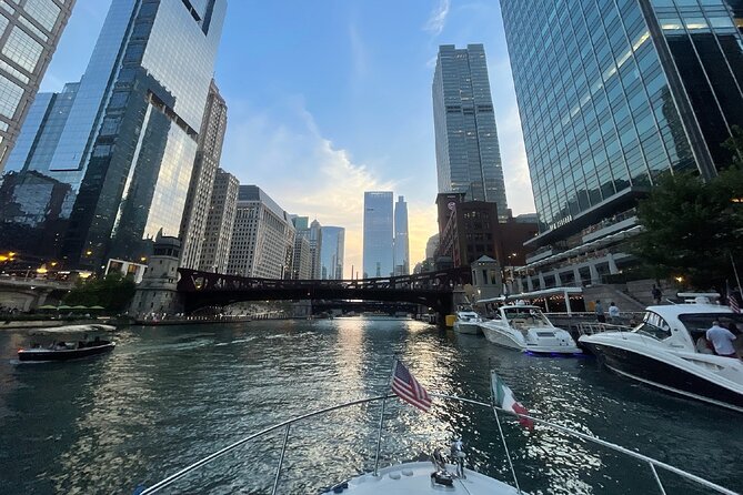 Chicago Private Boat Rental Review: A Unique Experience - Highlights of the Activity