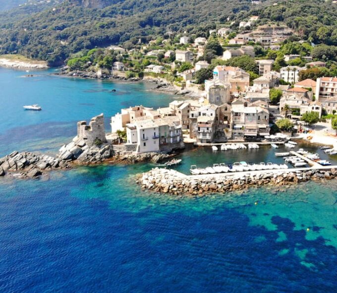 Corsica Dream: 8-Day Shared Group Escorted Package - Meal Inclusions