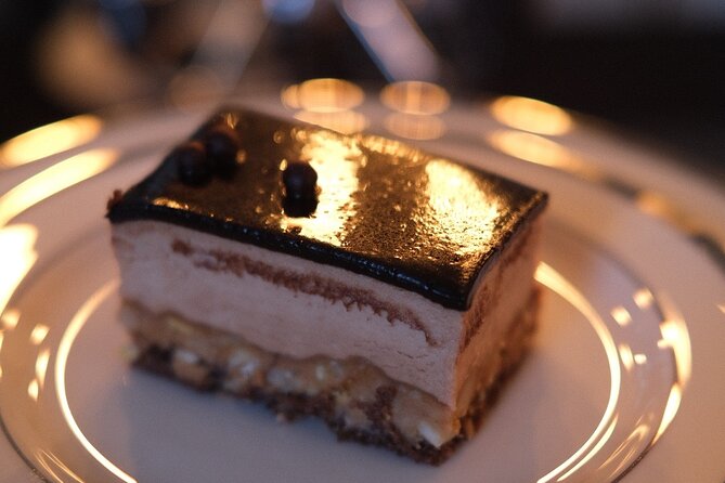 Dessert With Death in Charleston - Navigating the Meeting Details