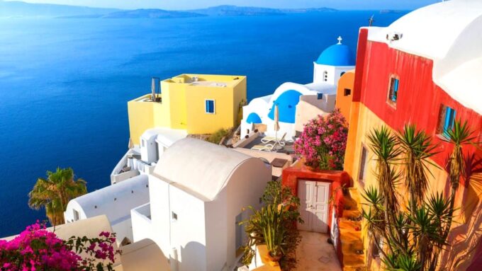 From Rethymno: Santorini Day Trip by Boat, Visit Oia & Fira - Free Time in Oia