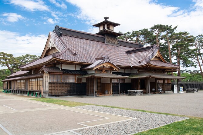 Hakodate Food and Exploration Tour With Private Guide - Cancellation Policy and Guest Reviews