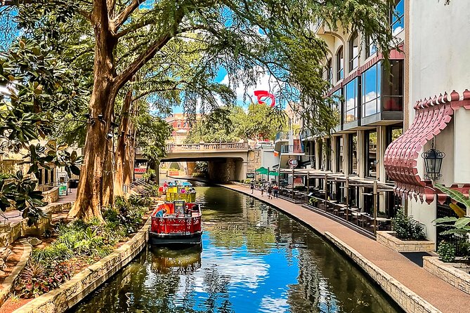 Half-Day San Antonio and Alamo Guided Walking Tour - Experiencing the River Boat Tour